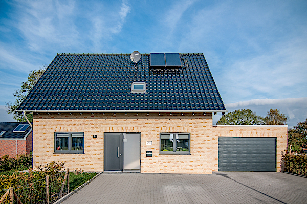 Einfamilienhaus mit Garage in Waldfeucht
